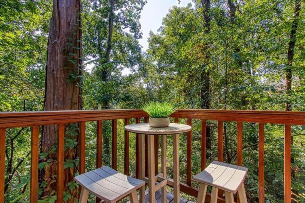 The Family Stone Luxe Cabin Sleeps 12 Hot Tub Dogfriendly Dollywood Pigeon Forge Exterior foto